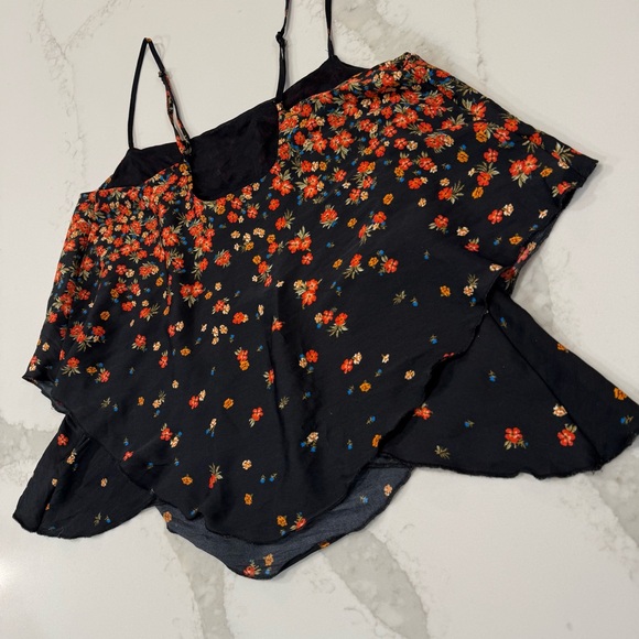 Free People Intimately Let Me Love Asymmetrical Floral Tank Top Women’s XS Black - Picture 12 of 12